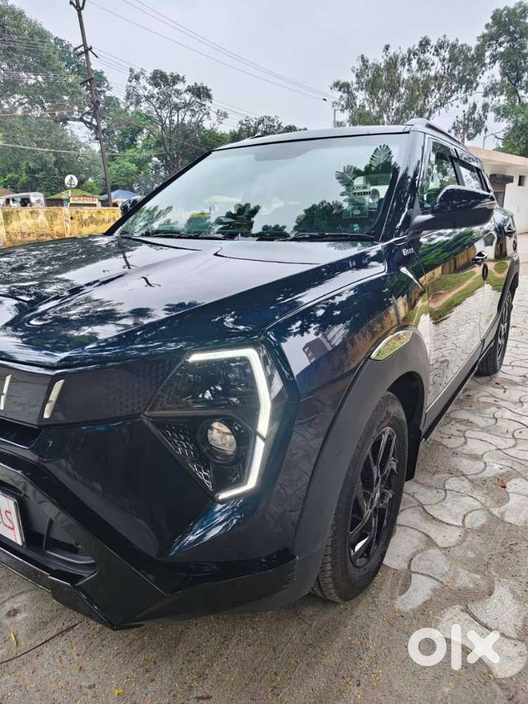 Mahindra Xuv 3xo Ax7l Petrol Mt, 2025, Petrol