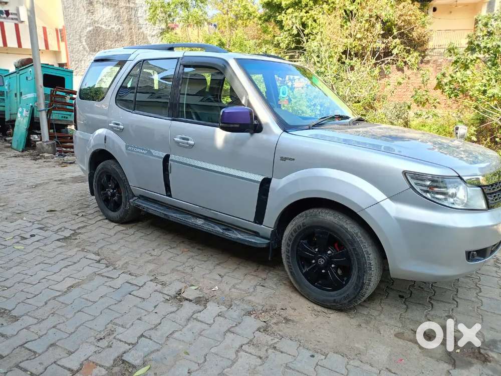 Tata Safari Storme 2017 Diesel Well Maintained