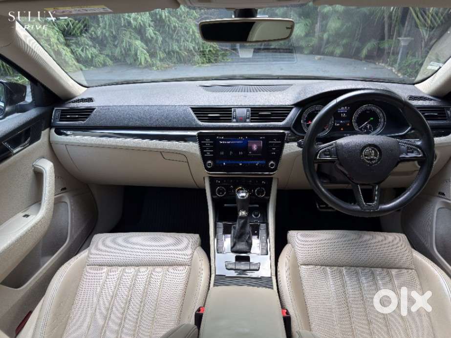 Skoda Superb 2.0 L&k Tsi At, 2021, Petrol