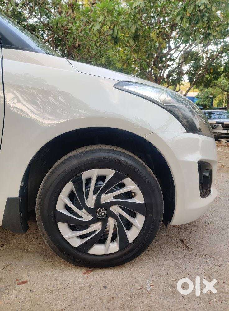 Maruti Suzuki Swift Vxi + Manual, 2016, Petrol