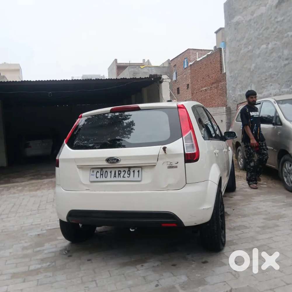 Ford Figo Diesel Zxi 2012 Last Month Almost 13 Model, New Tire