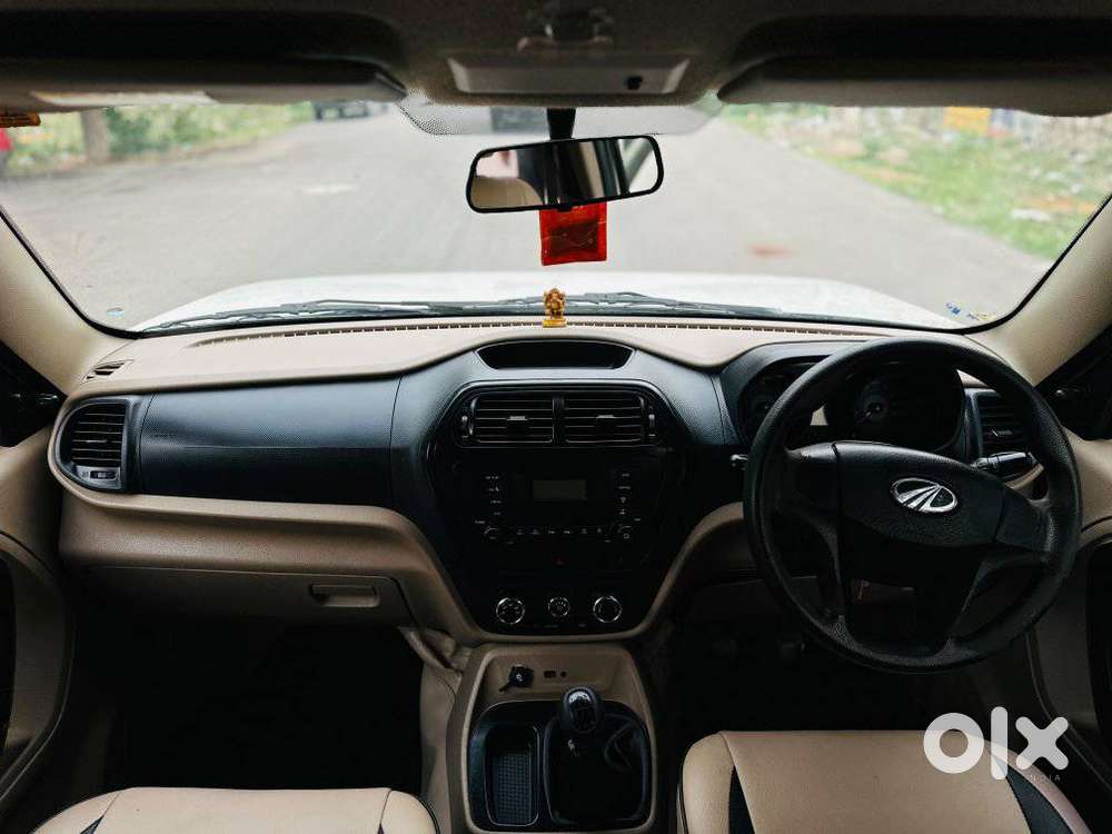 Mahindra Tuv 300 T6, 2019, Diesel