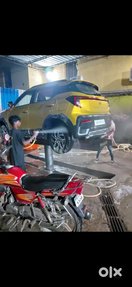 Mahindra Xuv 3xo Petrol 2025
