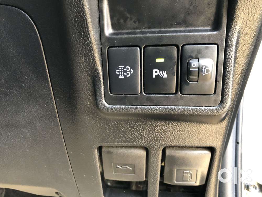 Toyota Innova Crysta [2020-ongoing] 2.4 Gx At 7 Str, 2021, Diesel