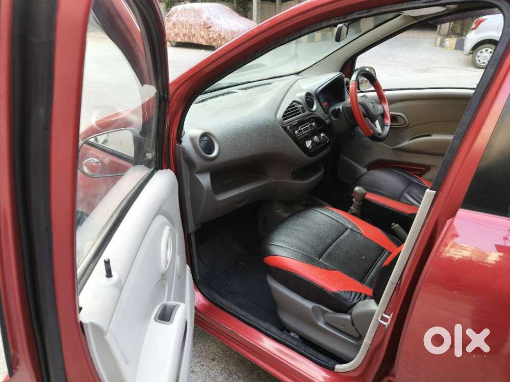 Datsun Redigo T Option, 2016, Petrol