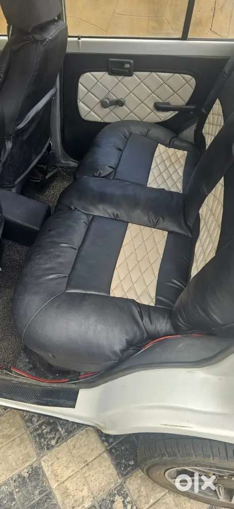 Maruti Suzuki 800 1998 Petrol Well Maintained Carborator
