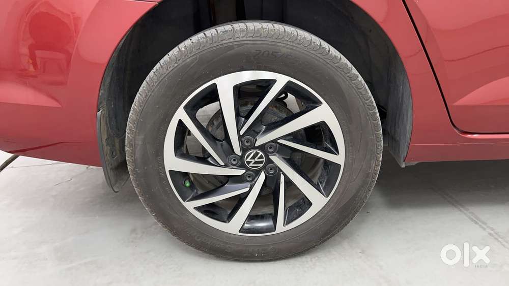 Volkswagen Virtus 1.0 Topline Tsi At, 2023, Petrol