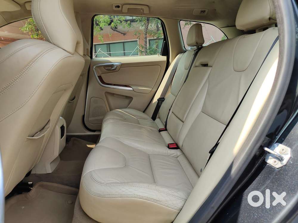 Volvo Xc60 2.4 D5 Awd At, 2015, Diesel