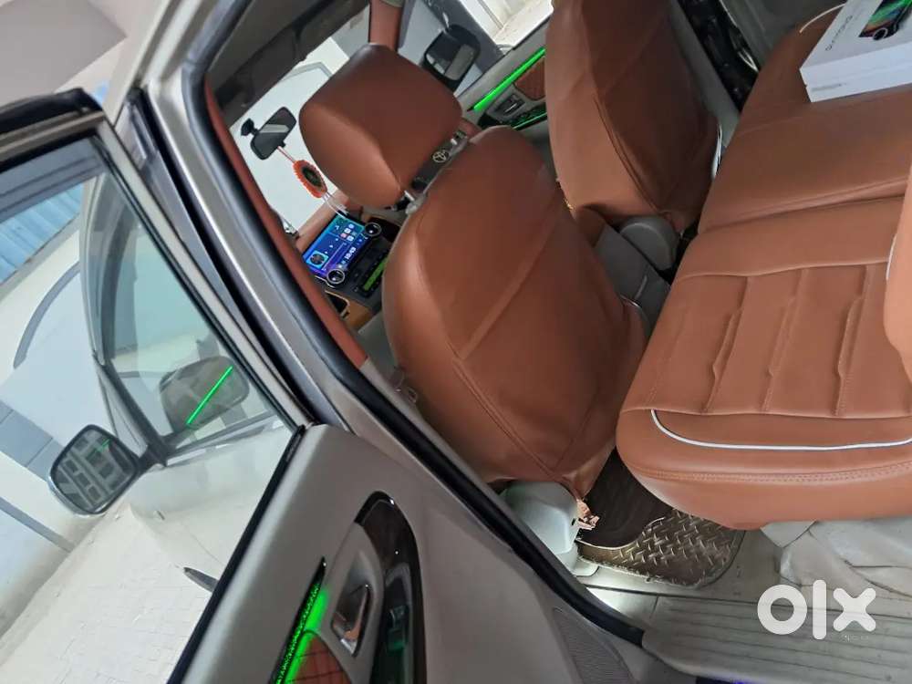 Toyota Innova 2011 Diesel Well Maintained