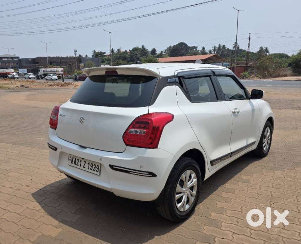 Maruti Suzuki Swift Vxi + Manual, 2020, Petrol