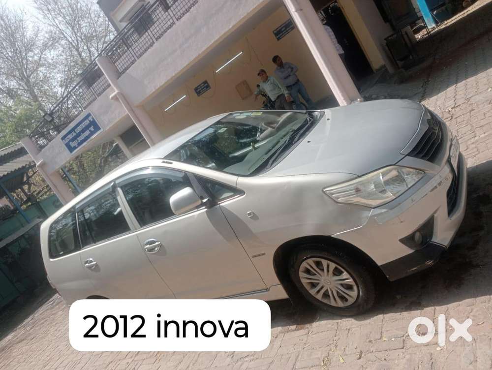 Toyota Innova 2.5 Gx 8 Seater Limited Edition, 2012, Diesel