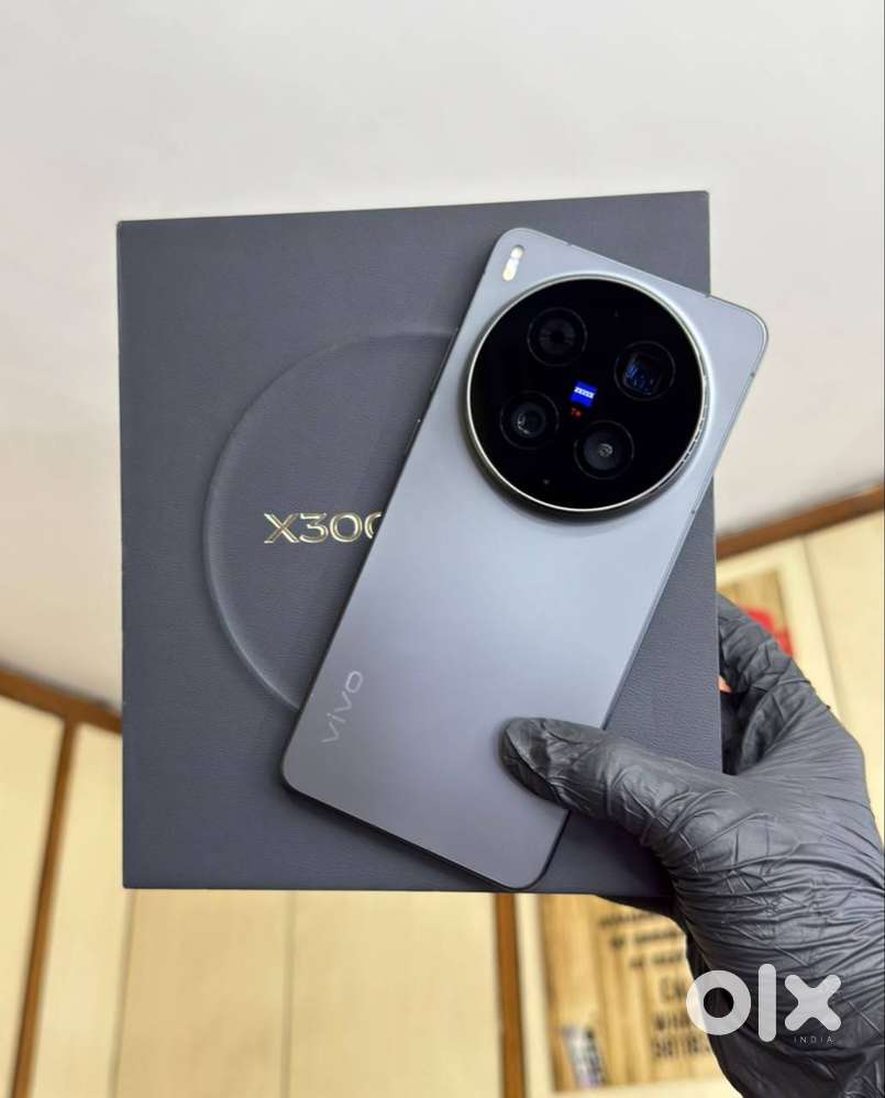 Vivo X300 Ultra 512GB - Good Condition Never Repaired