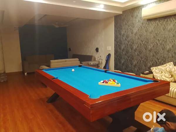 Pool table and snookar table pool table and snookar