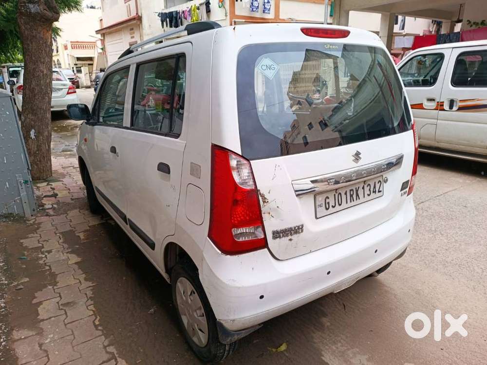 Wagonr - With Company Fitted Cng