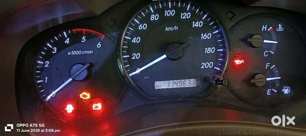 Toyota Innova 2015 Diesel 114000 Km Driven