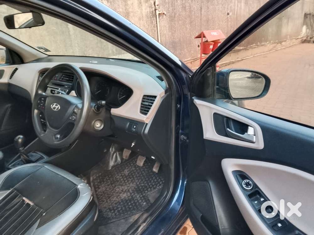 Hyundai New I20 1.2 Asta Ivt Dual Tone, 2015, Petrol