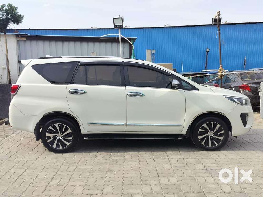 Toyota Innova Crysta [2020-ongoing] 2.4 Zx At 7 Str, 2021, Diesel