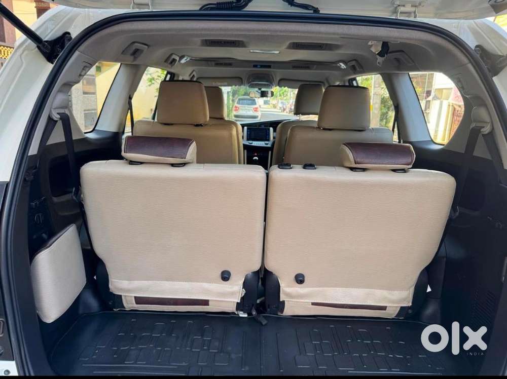 Toyota Innova Crysta 2.4 V 7 Str, 2018, Diesel