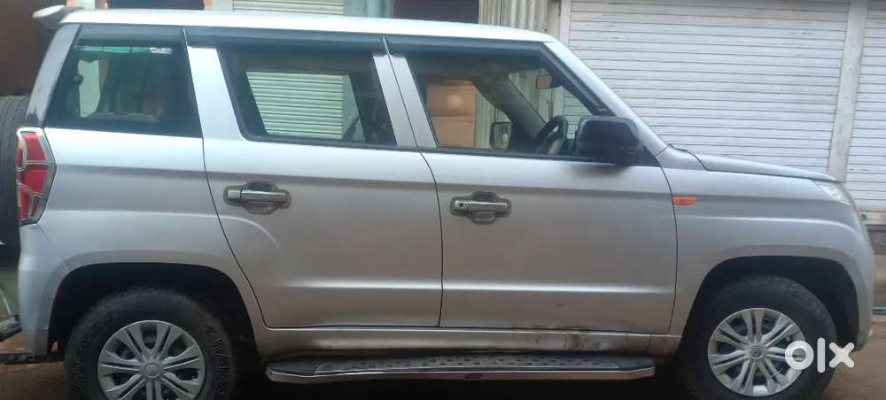 Mahindra Tuv 300 2017
