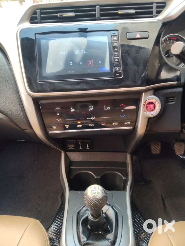 Honda City V Mt Exclusive, 2021, Petrol