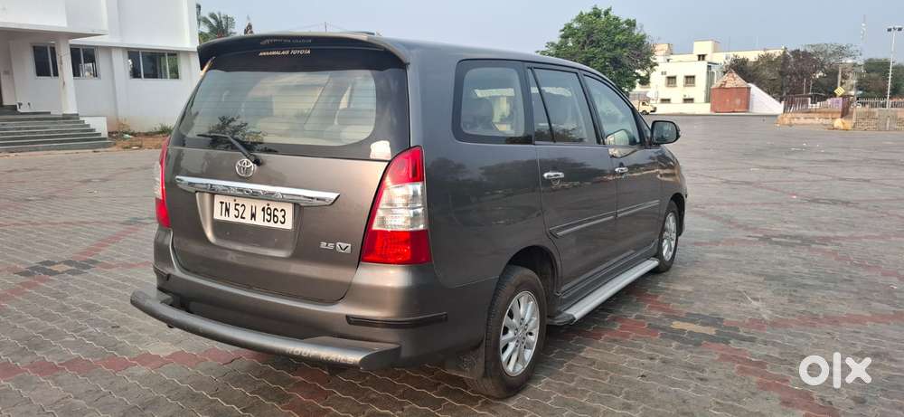 Toyota Innova 2012-2013 2.5 Vx (diesel) 8 Seater, 2012, Diesel