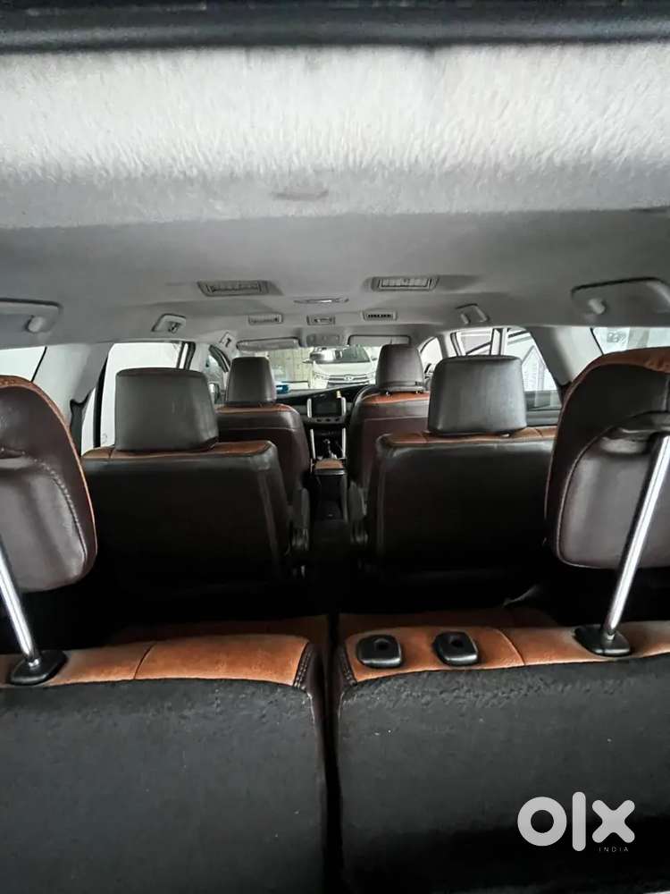 Toyota Innova Crysta 2019 Diesel Manual