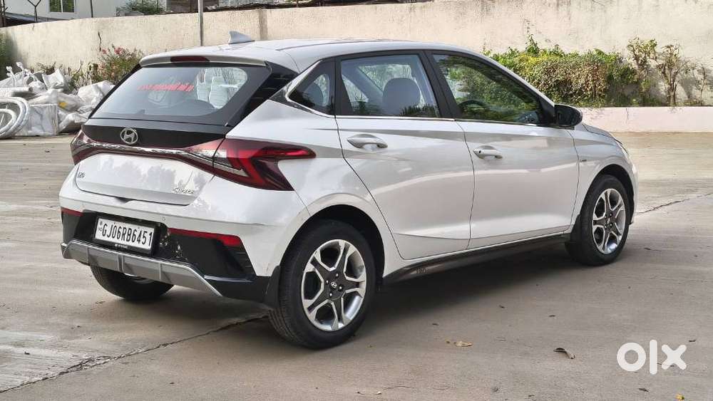Hyundai I20 Sportz Plus Cvt, 2024, Petrol