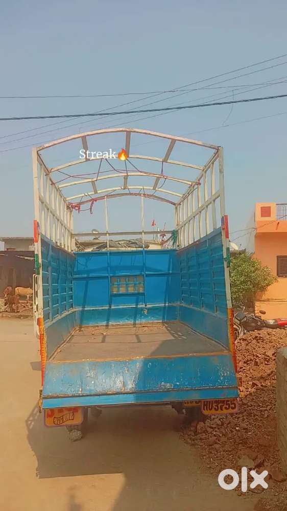 Bolero Maxitruck Mini Pic Up