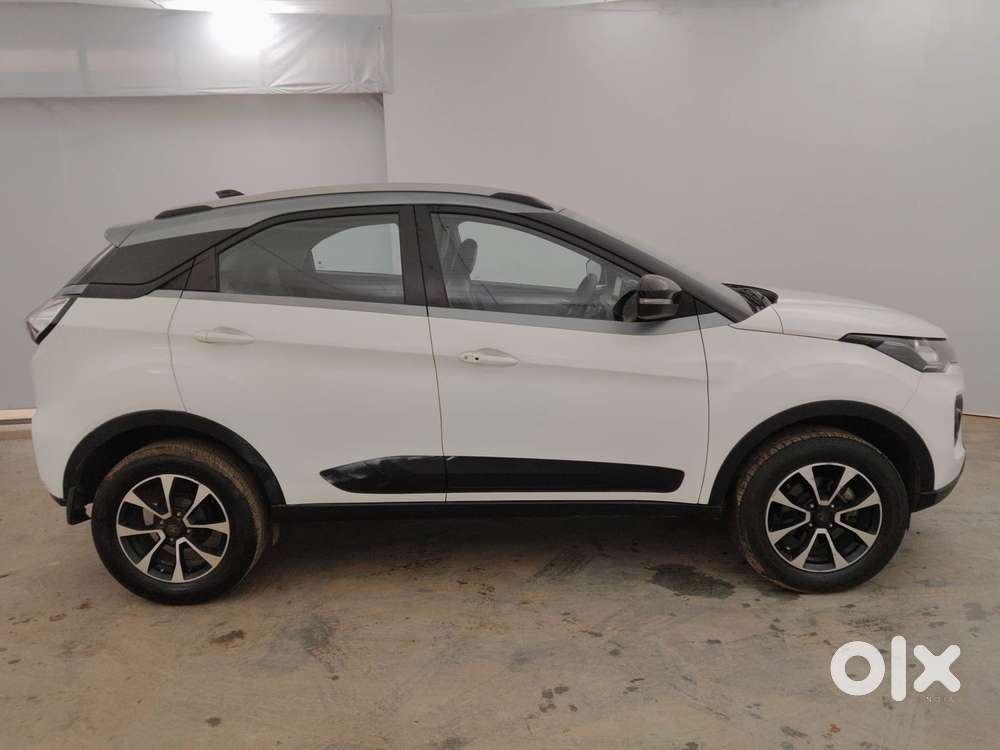Tata Nexon 1.2 Revotron Xz Plus Dual Tone, 2021, Petrol