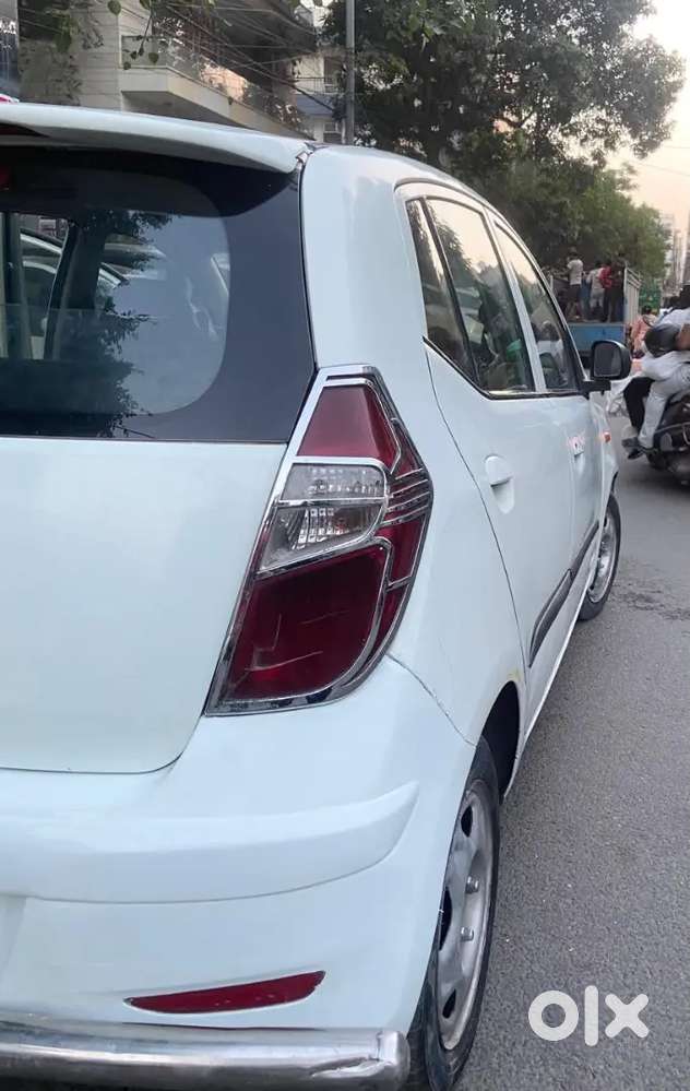 I10era1 1,2012modle,1st Owner,original Paint ,all Working,music System