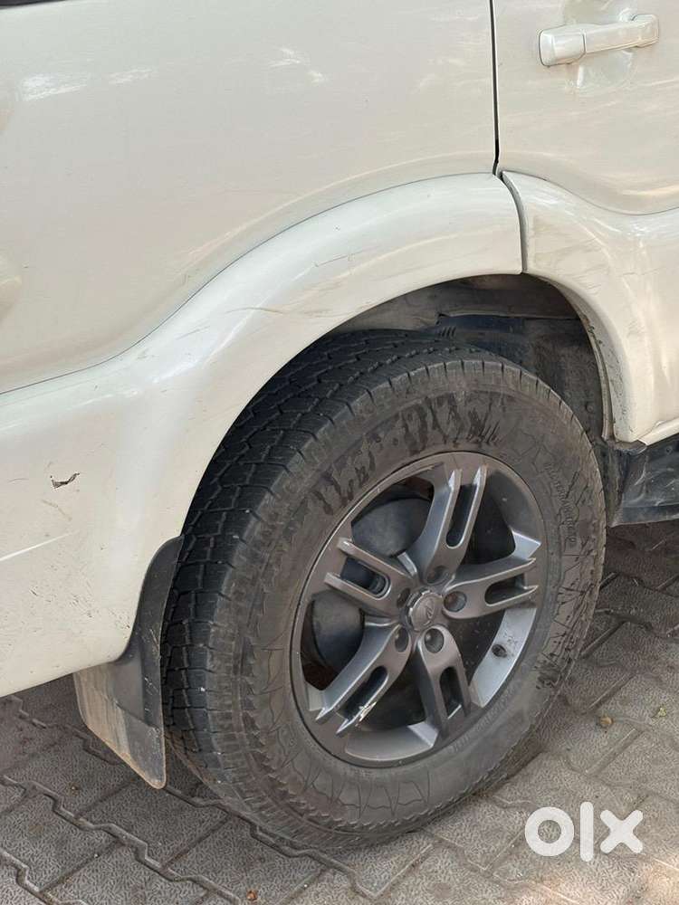 Mahindra Diesel Car 2018