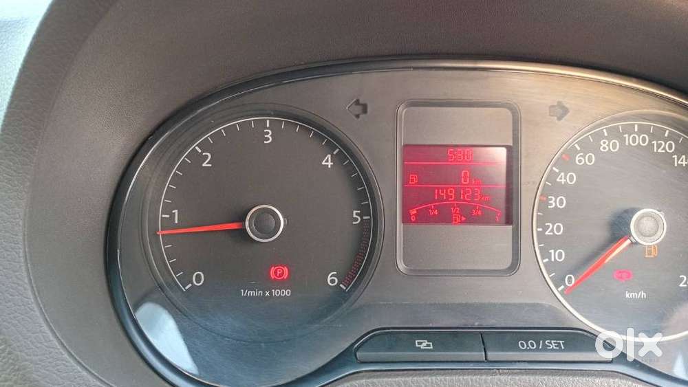 Volkswagen Vento 2010-2013 Petrol Highline, 2013, Diesel