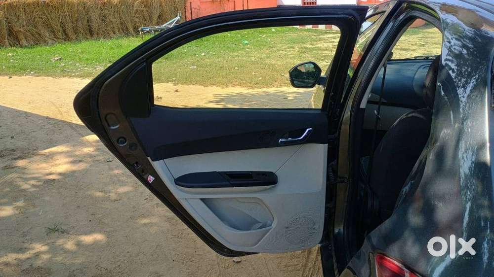 Tata Tiago Xza Plus Petrol Model 9500 Km Run Only