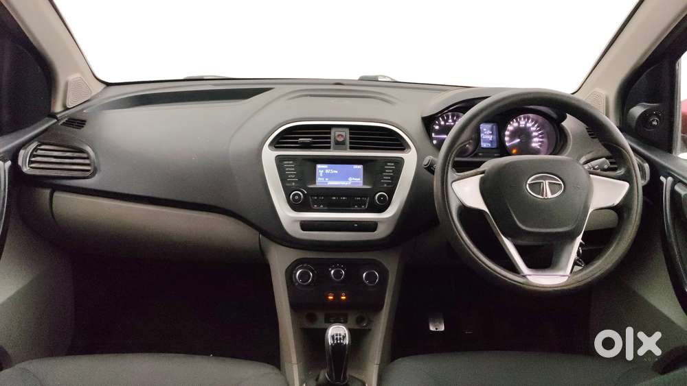 Tata Tiago 1.2 Revotron Xt, 2016, Petrol