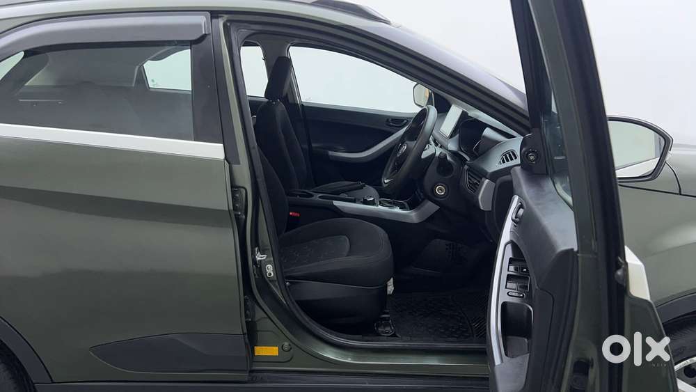 Tata Nexon 1.2 Revotron Xma Amt (s), 2022, Petrol