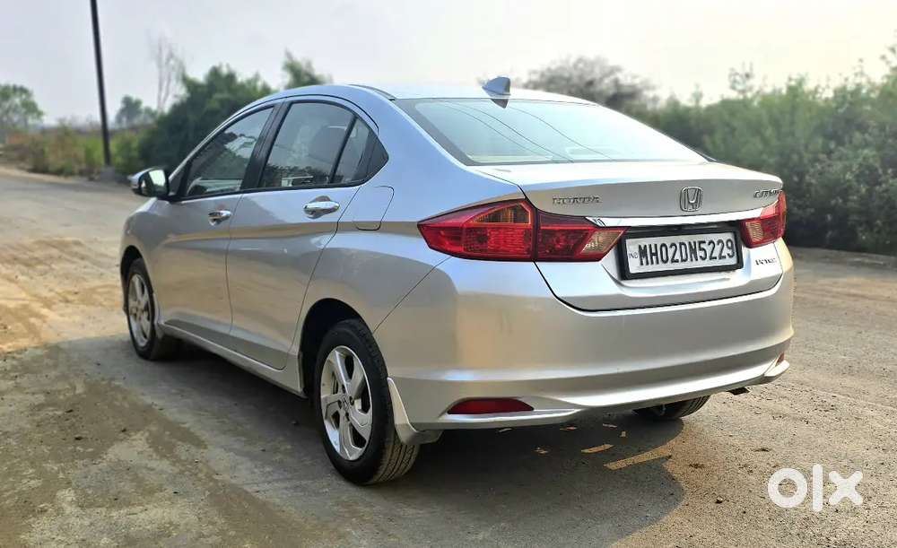 Honda City Petrol At 2014 Sunroof