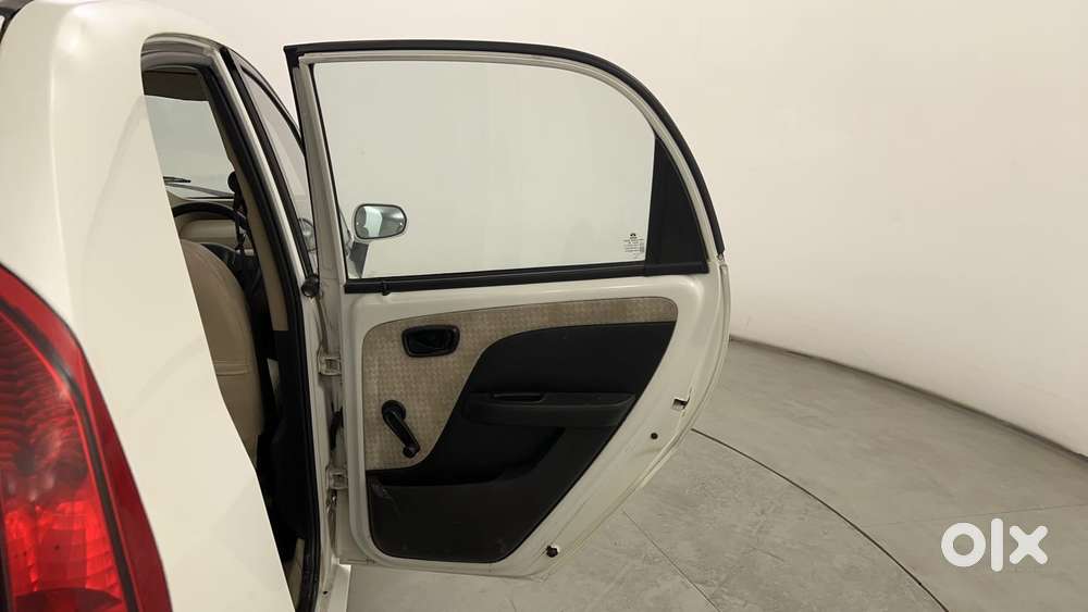 Tata Nano Twist Xt, 2014, Petrol