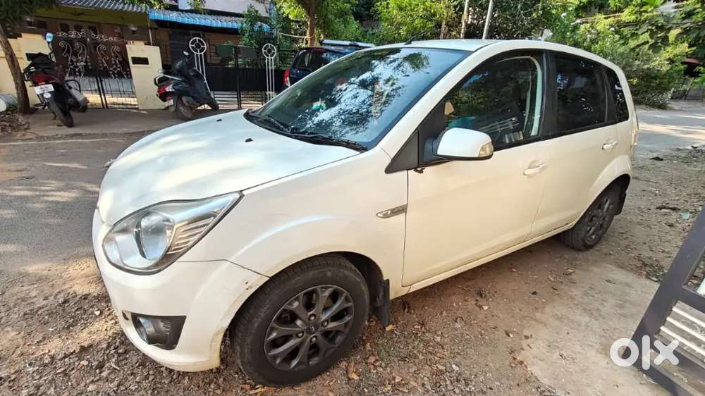 Ford Figo Titanium 2015  Single Owner  68k Km  Top Model