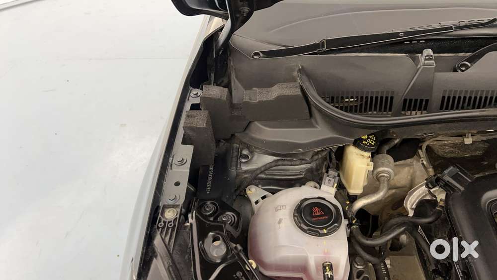 Skoda Kushaq Ambition 1.0l Tsi Mt, 2023, Petrol