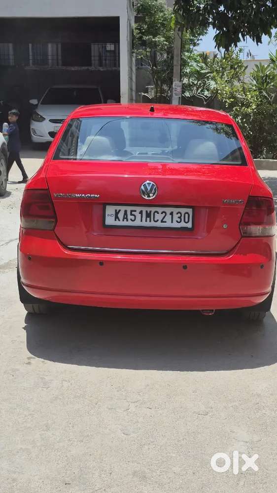 Volkswagen Vento 2012  1.6 Petrol Highline  Alloy Wheels