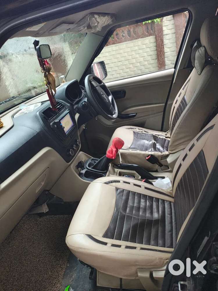 Mahindra Tuv 300, 2017, Diesel