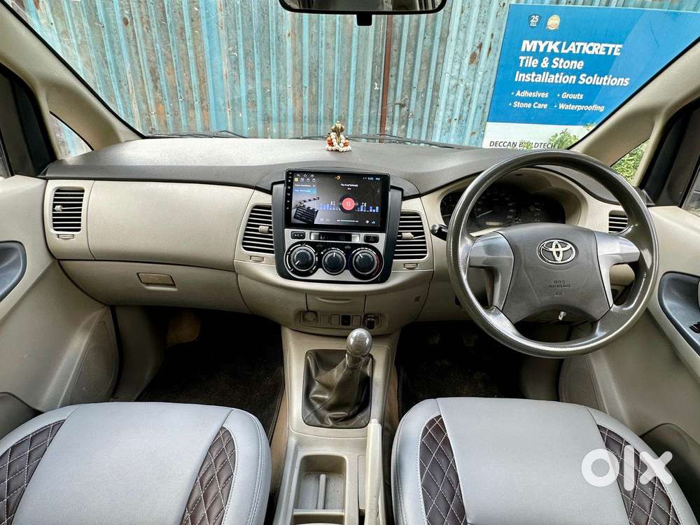 Toyota Innova 2.5 G (diesel) 8 Seater Bs Iv, 2013, Diesel