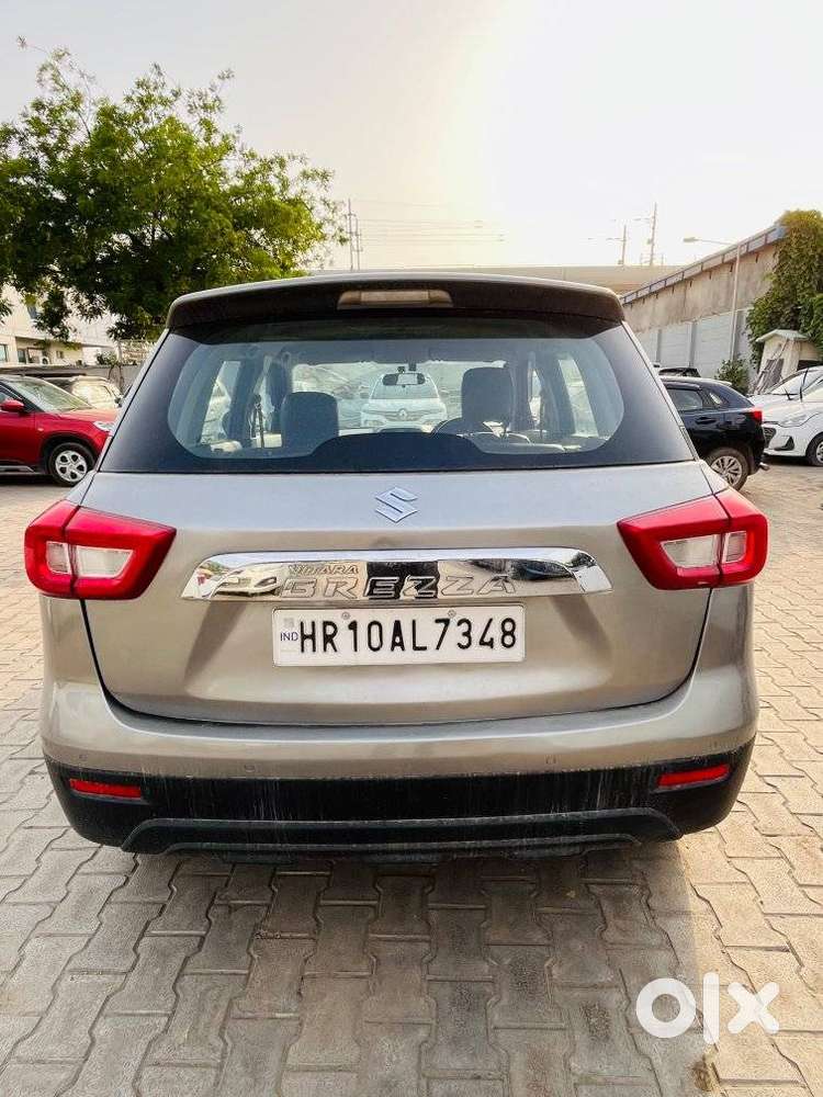 Maruti Suzuki Vitara Brezza 1.5 Lxi, 2021, Cng & Hybrids