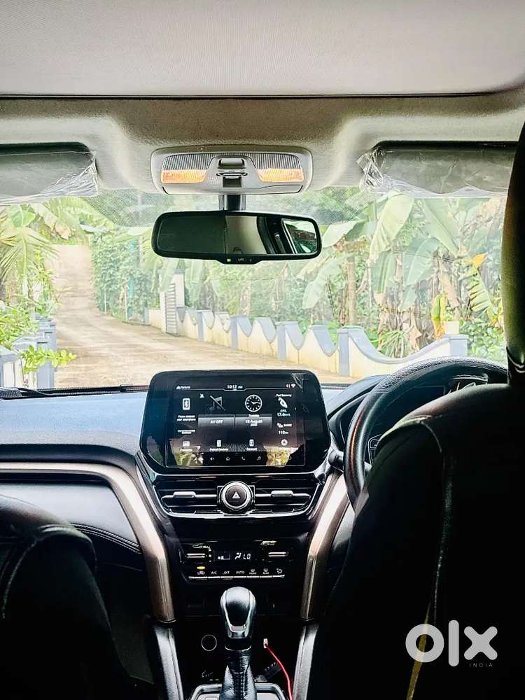 Maruti Suzuki Grand Vitara 2023 Petrol 89000 Km Driven