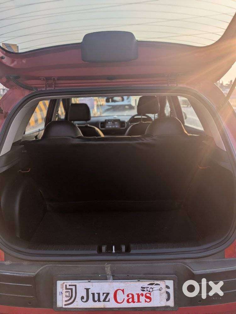 Hyundai Venue 1.2 S Plus, 2021, Petrol