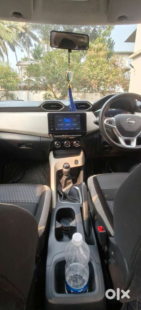 Nissan Magnite Xv Turbo, 2022, Petrol