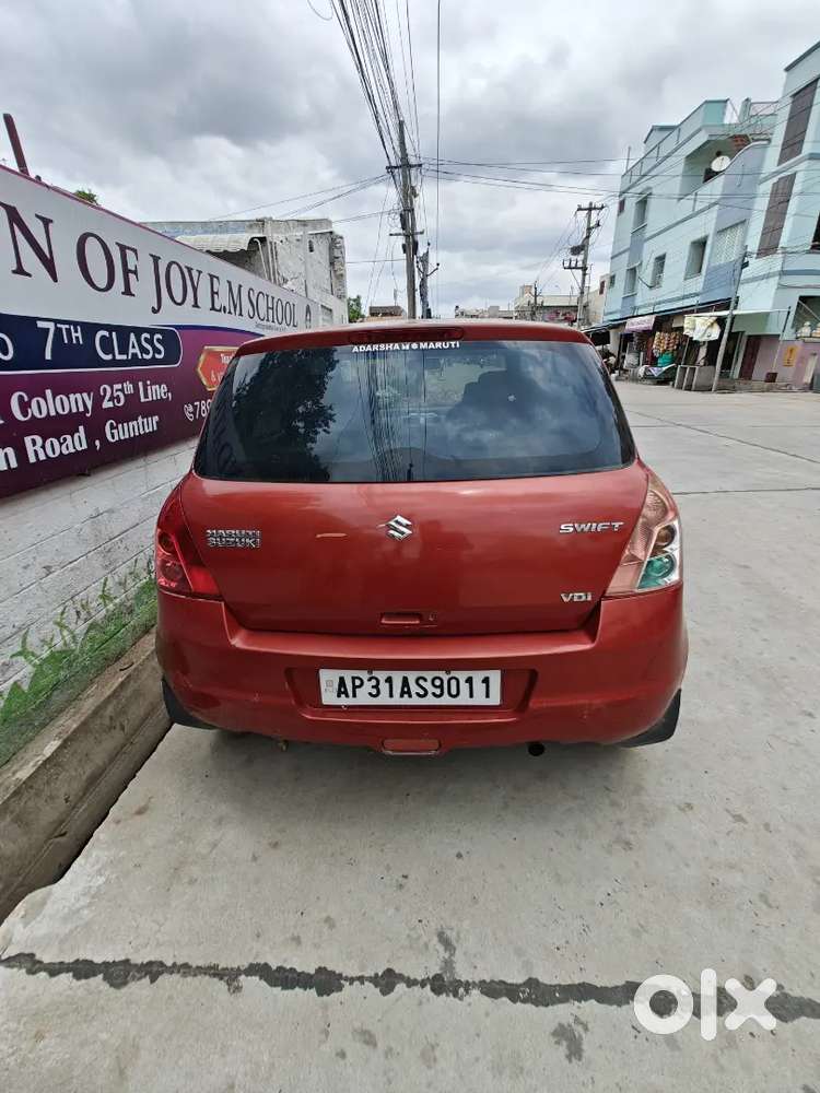 Volkswagen Vento Diesel 2011 Model And Swift 2007 Are For Sale