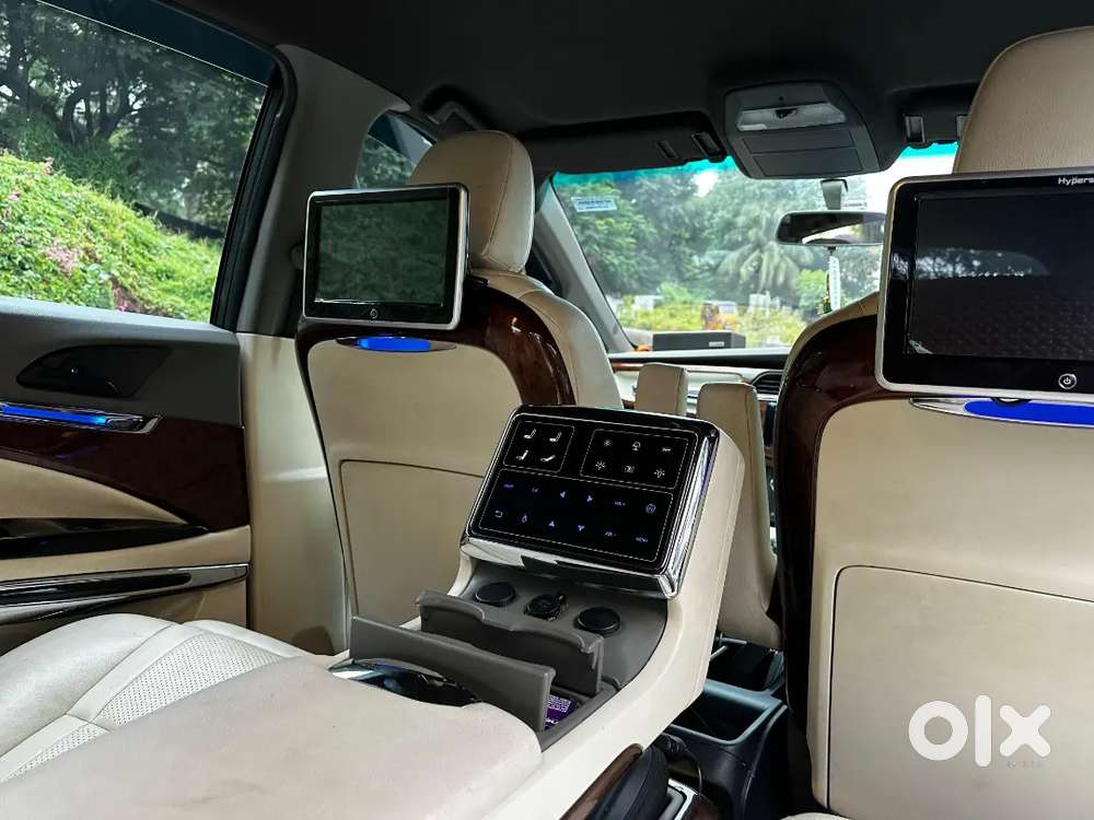 Mahindra Marazzo 2020