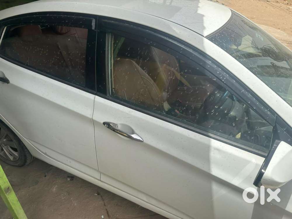 Hyundai Fluidic Verna 2012 Cng & Petrol Good Condition