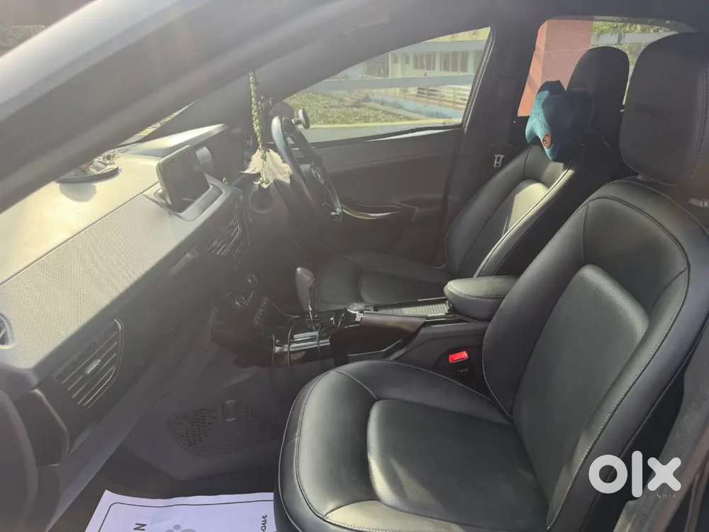 Tata Nexon 2022automatic Petrol Well Maintained